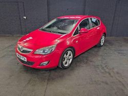 Red Used 2009 Vauxhall Astra SRi Hatchback | £1,495 (Good price)