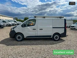 White Used 2018 Vauxhall Vivaro Van | £9,249 (Good price)
