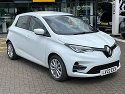 White Used 2022 Renault Rapid Iconic Hatchback | £9,495 (Fair price)