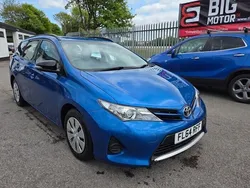 Used 2014 Toyota Auris Touring Sports Active Estate | £3,299 (Expensive)
