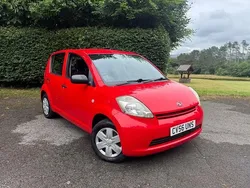 Red Used 2006 Daihatsu Sirion Hatchback | £899 (Super price)