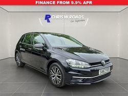 Black Used 2017 VW Golf VII SE Hatchback | £11,500 (Fair price)