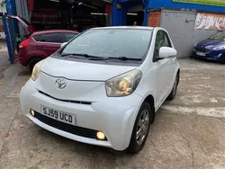 White Used 2009 Toyota iQ Hatchback | £4,950 (A bit pricey)