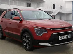 Red Used 2023 Kia Niro 4 SUV | £25,499 (A bit pricey)