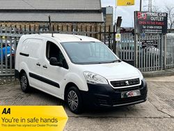 White Used 2015 Peugeot Partner S MPV | £5,990 (Fair price)