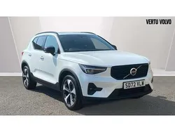 White Used 2022 Volvo XC40 Ultimate SUV | £34,402 (Fair price)