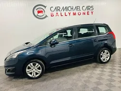 Blue Used 2015 Peugeot 5008 Active MPV | £4,950 (Good price)
