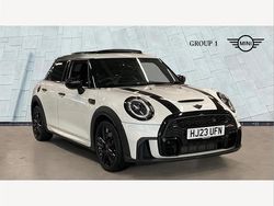 White Used 2023 Mini Cooper S Comfort Hatchback | £25,499 (Expensive)