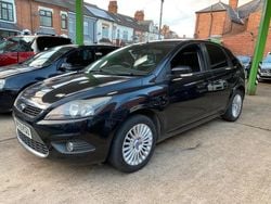 Black Used 2009 Ford Focus Titanium Hatchback | £1,495 (Super price)