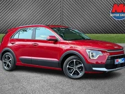 Red Used 2022 Kia Niro 2 SUV | £17,999 (Fair price)