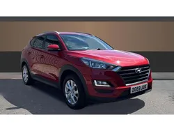 Red Used 2019 Hyundai Tucson SE SUV | £11,877 (Good price)