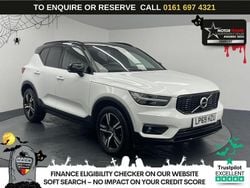 White Used 2020 Volvo XC40 R-Design SUV | £15,270 (Fair price)