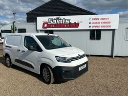 White Used 2021 Citroën Berlingo MPV | £12,474