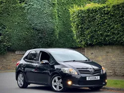 Black Used 2011 Toyota Auris SR Hatchback | £1,999 (Good price)