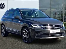 Urano grey Used 2022 VW Tiguan Elegance SUV | £26,792 (Fair price)