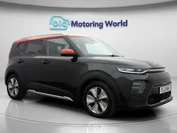 Used 2021 Kia Soul EV 2 SUV | £9,900 (Fair price)