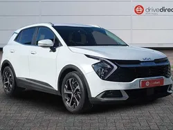 White Used 2023 Kia Sportage 3 SUV | £23,800 (Fair price)