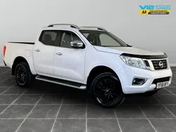 White Used 2018 Nissan Navara Tekna Pickup | £12,995 (Super price)
