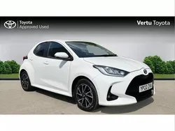 White Used 2022 Toyota Yaris Hybrid Design Hatchback | £14,077 (Fair price)