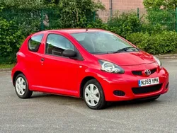 Red Used 2009 Toyota Aygo Hatchback | £2,000 (Fair price)