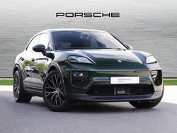 Aventurine green metallic New 2025 Porsche Macan 4 Electric SUV | £76,790