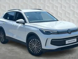 White Used 2024 VW Tiguan Life SUV | £31,589 (Fair price)