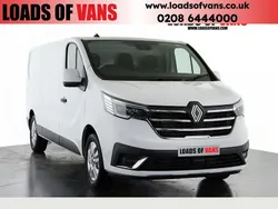 White New 2025 Renault Trafic Van | £23,980