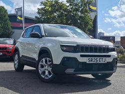 Metallic sun New 2025 Jeep Avenger Altitude SUV | £20,998 (Fair price)
