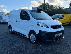 White Used 2018 Peugeot Expert Van | £6,840 (Fair price)