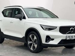 White Used 2025 Volvo XC40 Plus SUV | £33,369 (Fair price)