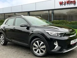 Black Used 2022 Kia Stonic 2 SUV | £15,895 (Fair price)