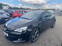 Black Used 2014 Vauxhall Astra GTC Edition Hatchback | £3,999 (Fair price)