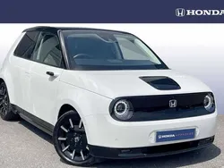 White Used 2020 Honda e Advance Hatchback | £13,950 (Fair price)