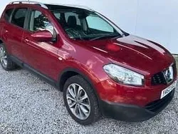 Magnetic red Used 2014 Nissan Qashqai +2 Tekna SUV | £5,775 (Fair price)
