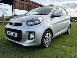 Silver Used 2017 Kia Picanto Air Hatchback | £6,995 (Good price)