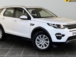 White Used 2019 Land Rover Discovery Sport SE SUV | £12,795 (Fair price)