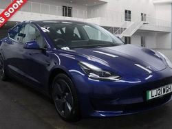 Blue Used 2021 Tesla Model 3 Standard Range Sedan | £16,200 (Good price)