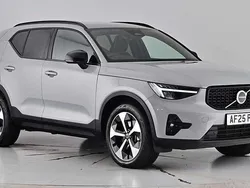 Vapour grey Used 2025 Volvo XC40 Plus SUV | £34,650 (Fair price)