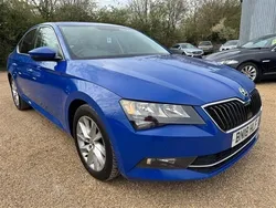 Blue Used 2018 Skoda Superb SE Technology Hatchback | £9,995 (Fair price)