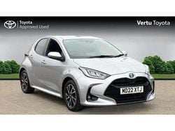 Silver Used 2022 Toyota Yaris Hybrid Design Hatchback | £16,489 (Fair price)