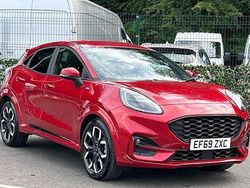 Red Used 2020 Ford Puma Gen-E ST-Line X Hatchback | £12,617 (Fair price)