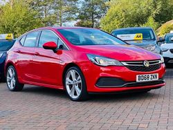 Red Used 2018 Vauxhall Astra SRi Hatchback | £6,400 (Good price)
