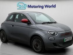 Used 2025 Fiat 500e Red Hatchback | £10,905 (Super price)