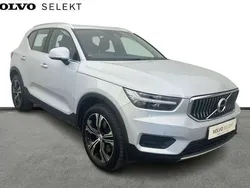 Silver Used 2022 Volvo XC40 Inscription SUV | £24,350 (Fair price)