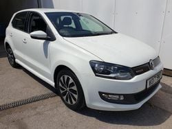 White Used 2017 VW Polo S Hatchback | £10,800 (Fair price)