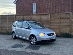 Silver Used 2006 VW Touran SE MPV | £2,000