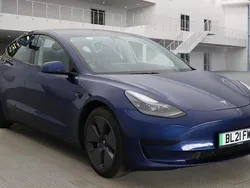 Blue Used 2021 Tesla Model 3 Standard Range Sedan | £14,990 (Fair price)