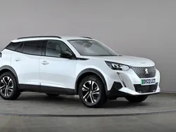 White Used 2022 Peugeot e-2008 Allure Premium SUV | £12,998 (Good price)