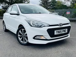 White Used 2015 Hyundai i20 SE Hatchback | £6,995 (A bit pricey)