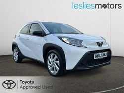 White Used 2022 Toyota Aygo X PURE SUV | £14,299